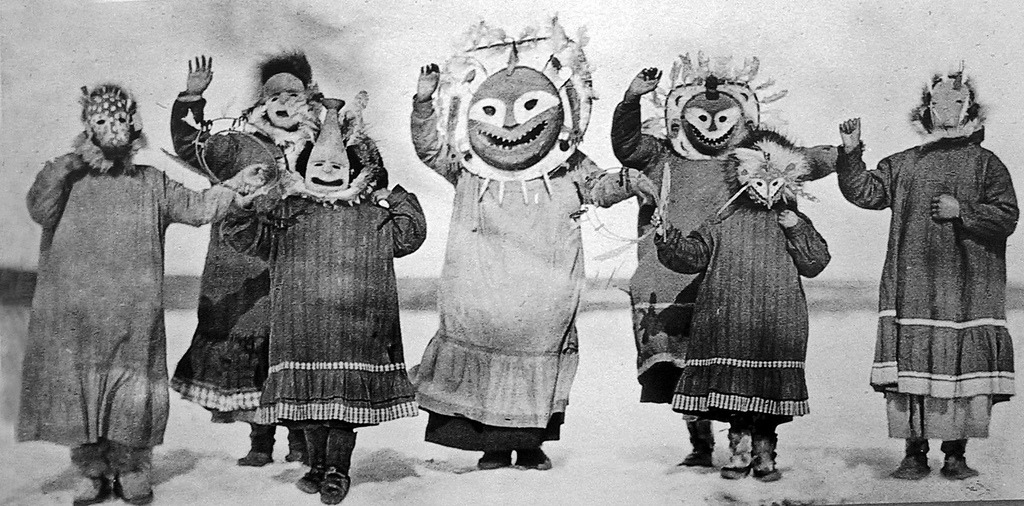 Inuit Aurora Spirits and animism Inuit Aurora Spirits and animism