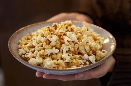 HI-TOFFEEPOPCORN-LGH-f12da542-5b14-4ff7-a4d3-5e8af3bc52b6-0-1400x919-1-1024x672-1