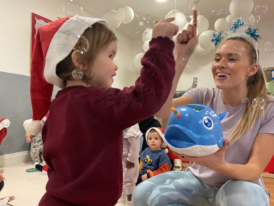 mollys mindful movement - christmas themed - bubbles