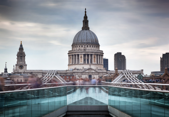 st-pauls-cathedral-city-of-london-barbican-moorgate-thameslink